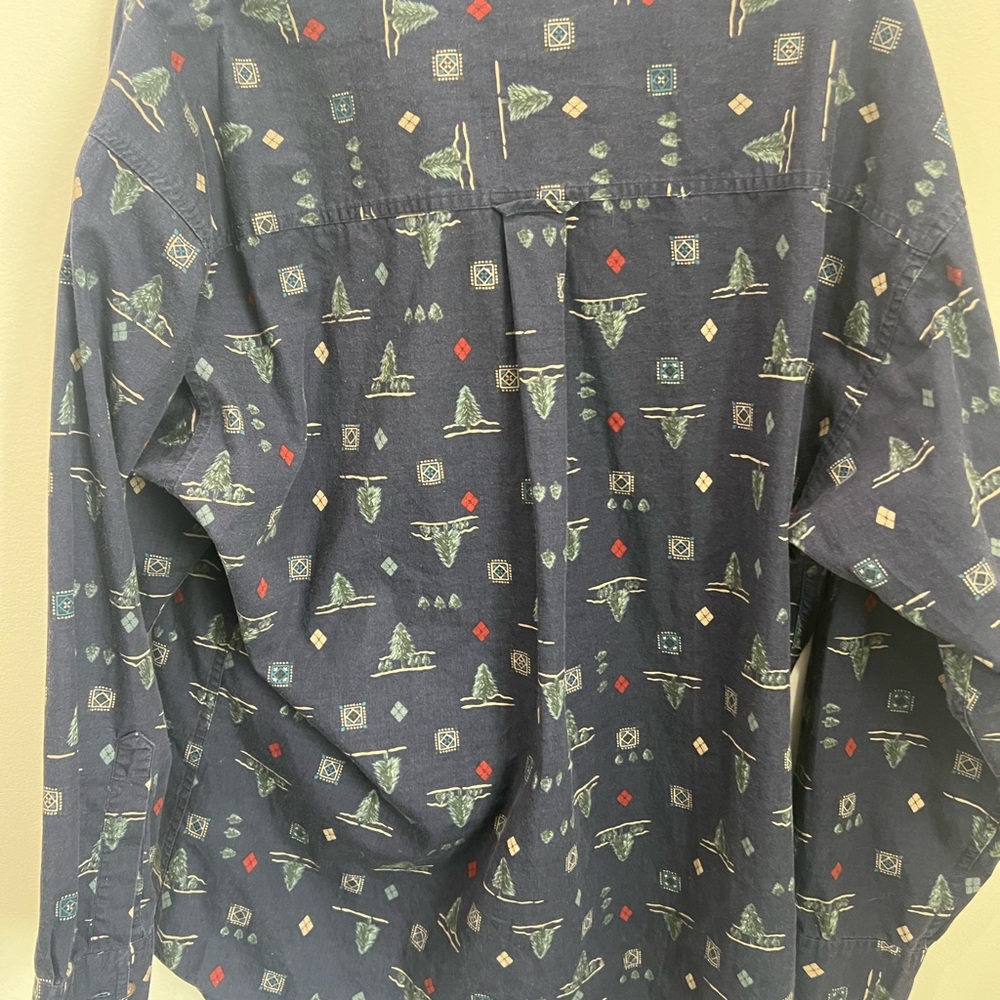 Chaps button down size large - Picture 2 of 4